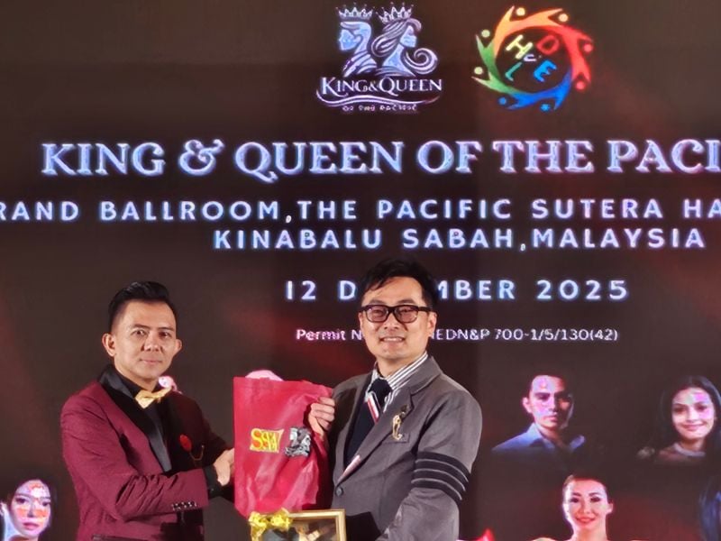 대회 조직위원장 얼 앙리(Dr.Erle Henry)와 한국 김현석 IUC 교학부장