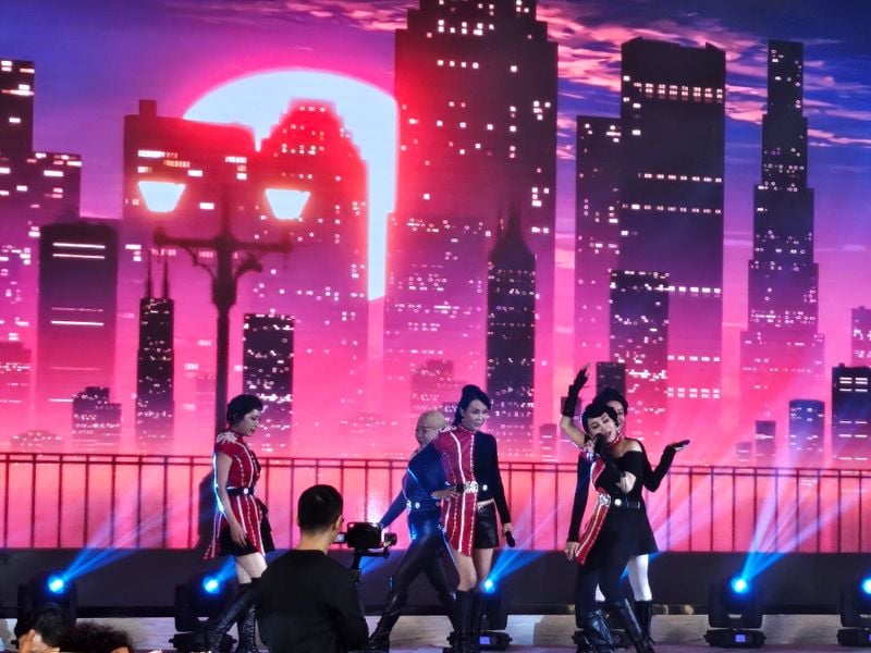 시니어 걸그룹 욜로 중국 상하이 한인 송년 문화예술제 초청공연