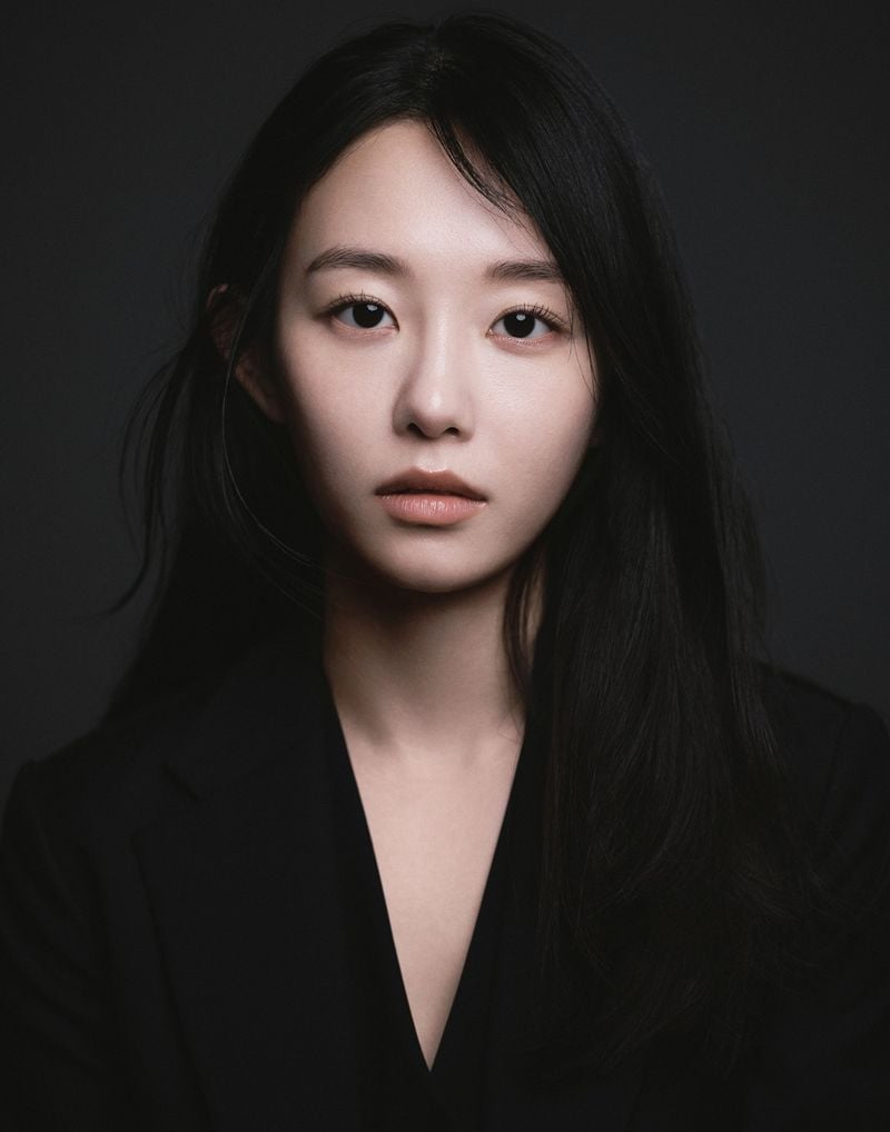[사진 = YY엔터테인먼트 제공]