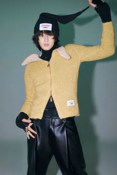 AxMxP 김신, 2026 F/W 서울패션위크 모델 발탁…데뷔 첫 런웨이 출격