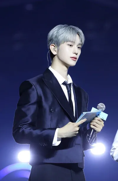 이펙스 백승, ‘마이케이 페스타’ K팝 콘서트 MC 활약! ‘다재다능 아이콘’ 입증