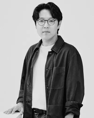 로에베, 박종진 작가의 'Strata of Time(시간의 층위)' 전시 개최