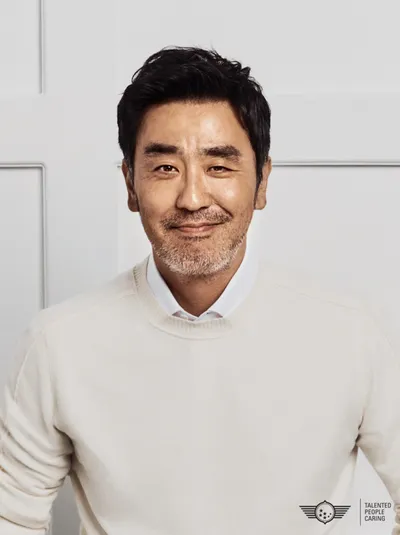 '서울 자가에 대기업 다니는 김 부장 이야기' 류승룡, 입사 25년 차 세일즈맨 ‘김낙수'으로 변신! 이제껏 본 적 없는 행복 사수 생존 휴머니즘 예고!