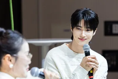 크리니크 X 변우석 팬밋업 성황리 개최… 100명의 팬과 봄날의 추억 공유